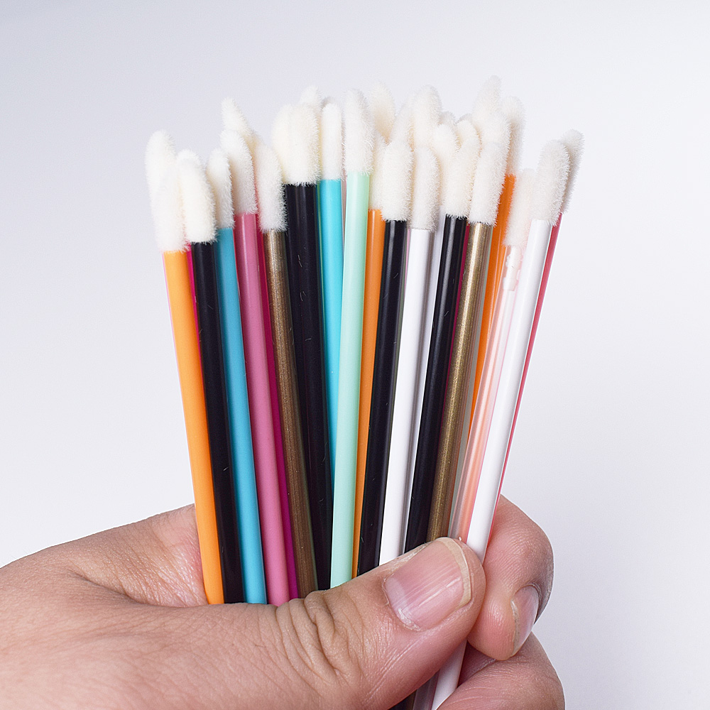 Micro Brush Applicator - Brosse à lèvres jetable, 50 pièces,
